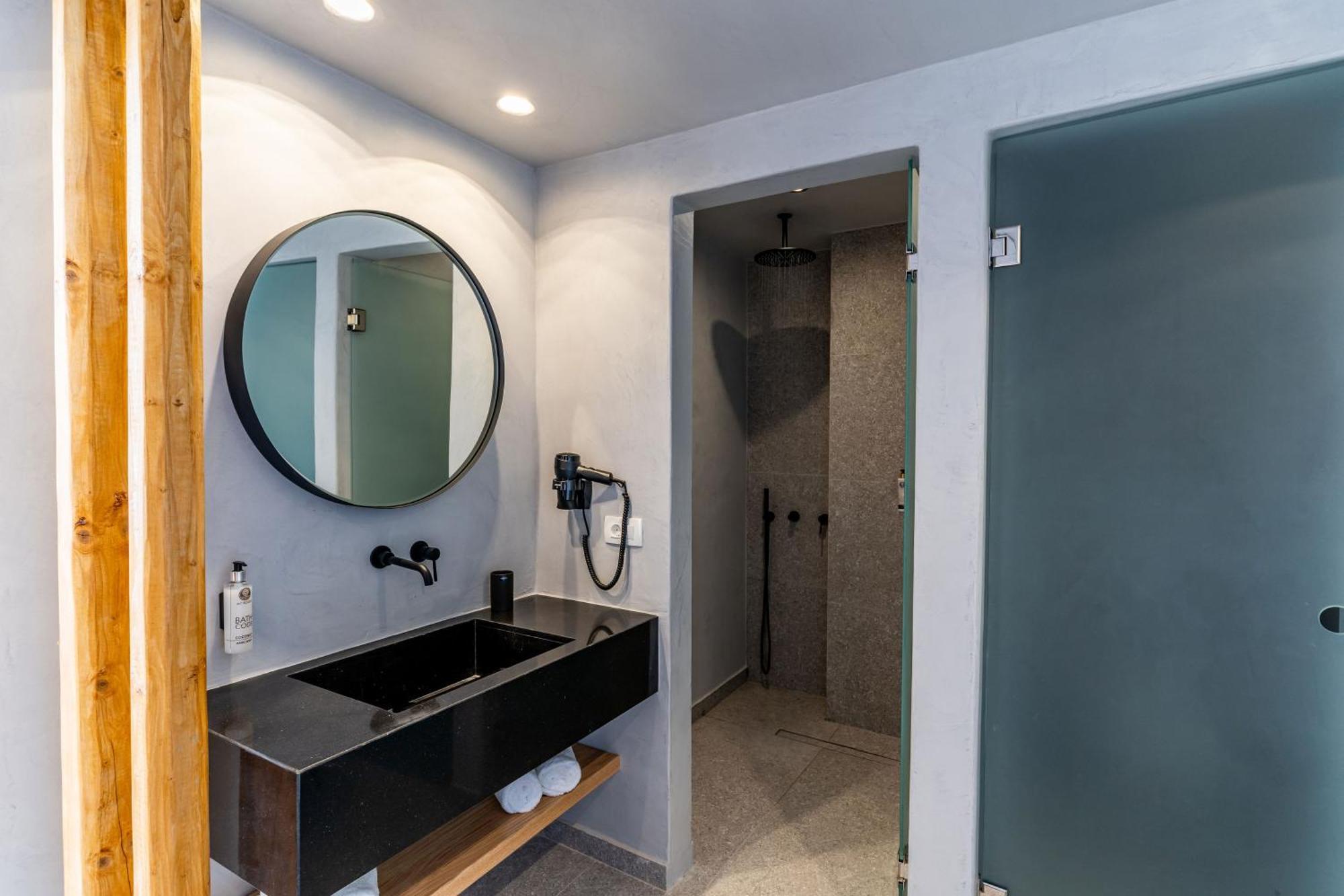 Hippocampus Hotel Kamari  Room photo