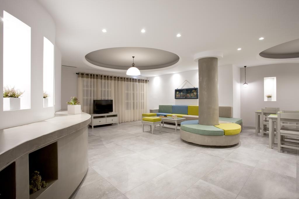 Hippocampus Hotel Kamari  Exterior photo